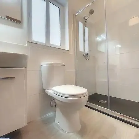 3 Bedroom Near Dome Appartement *